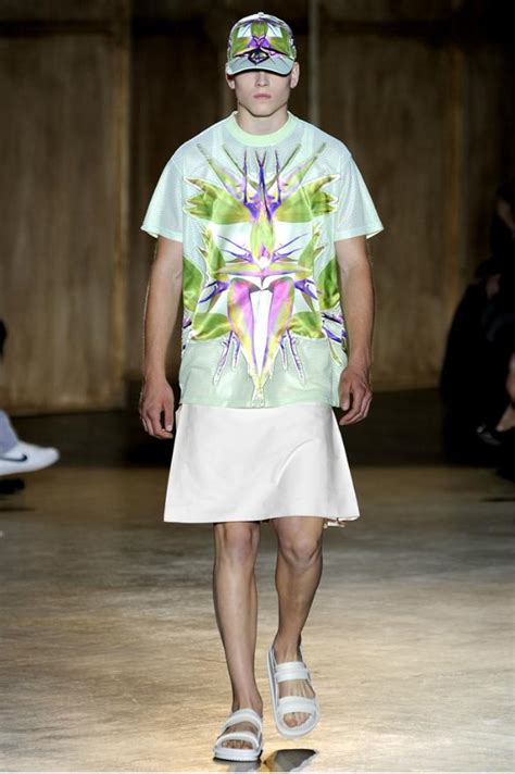 givenchy polyester jackets spring 2012 mens|First Look: Givenchy Men's Spring 2012 .